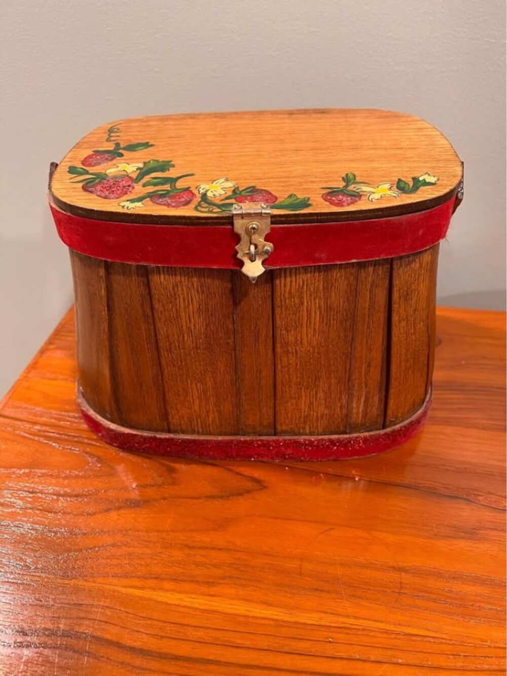 Vintage Wooden Original Lid & Handle Hand Painted Strawberry Folk Art purse